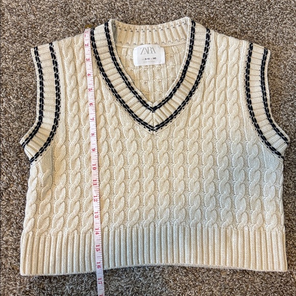Zara V-Neck Trendy Cream Knit Sweater Vest Black Trim 
Youth 9-10
Womens-XS/S - Picture 5 of 9